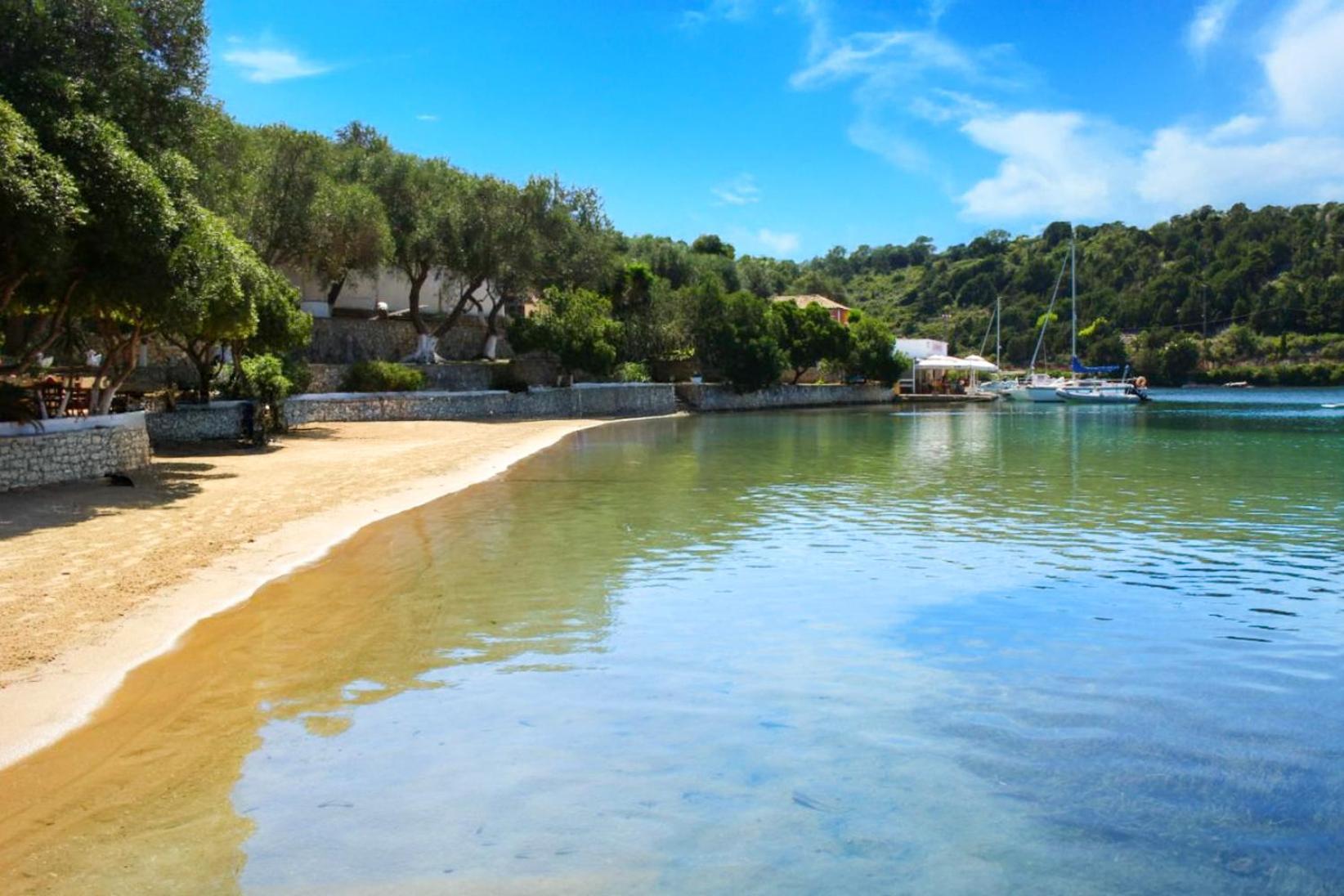 Вилла Lioniskari Seaviews - Paxoi'S Private Pool Oasis Porto Ozias Экстерьер фото